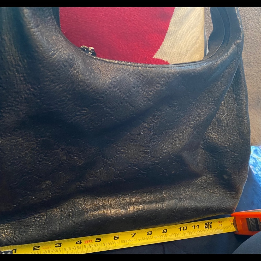 Black leather Gucci handbag - Picture 10 of 12